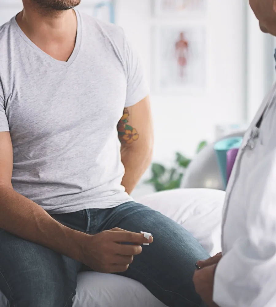 Homem no urologista